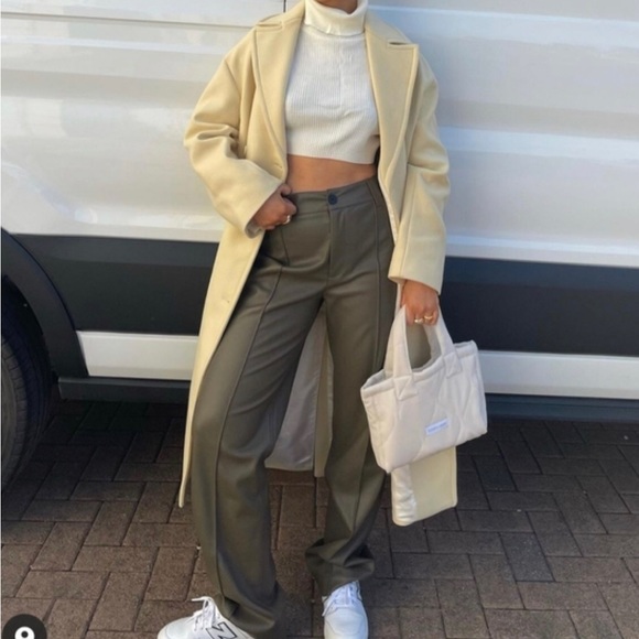 ZARA Faux Leather Pants *Blogger Favorite * - Picture 6 of 13